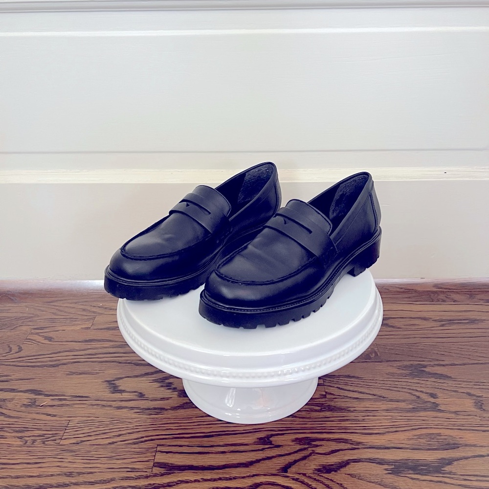 Aqua Derby Shoes - black leather - chunky sole - size 10
